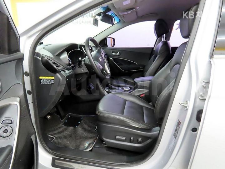 Hyundai SantaFe 2013 — 5