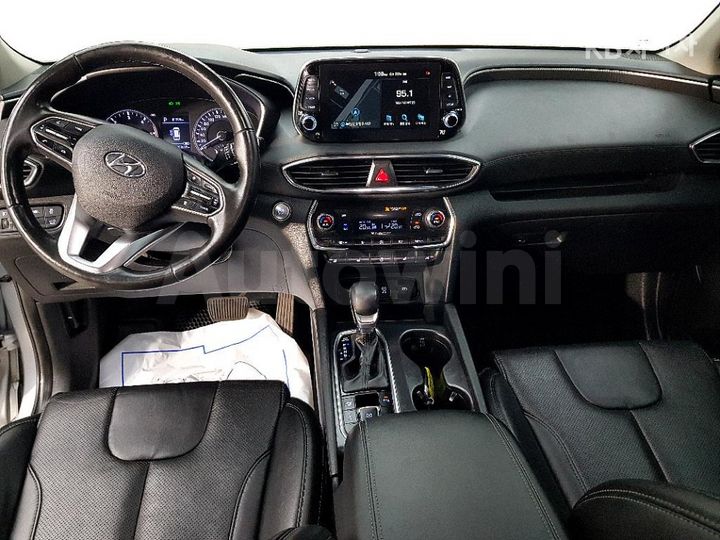 Hyundai SantaFe 2019 — 5