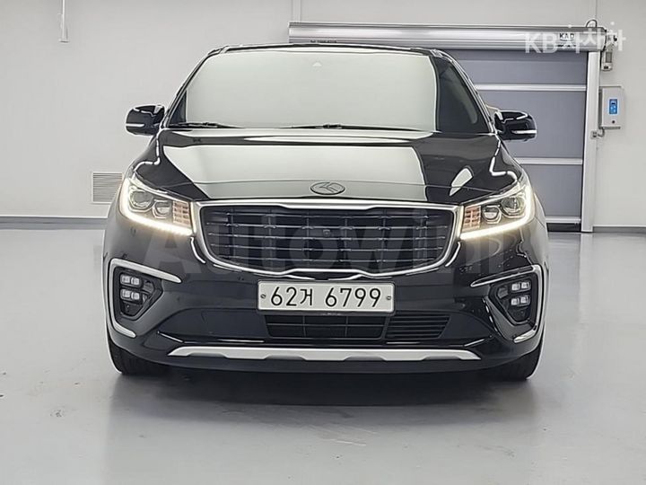 Kia Carnival 2019 KNAME811BKS597698 — 2