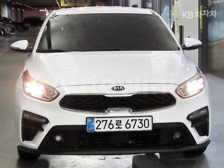 Kia K3 2021 KNAF241BEMA910383 — 2