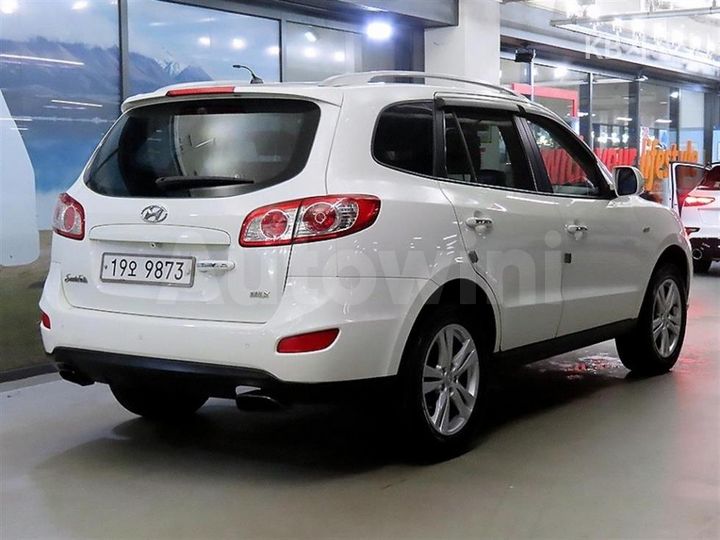 Hyundai SantaFe 2011 — 4