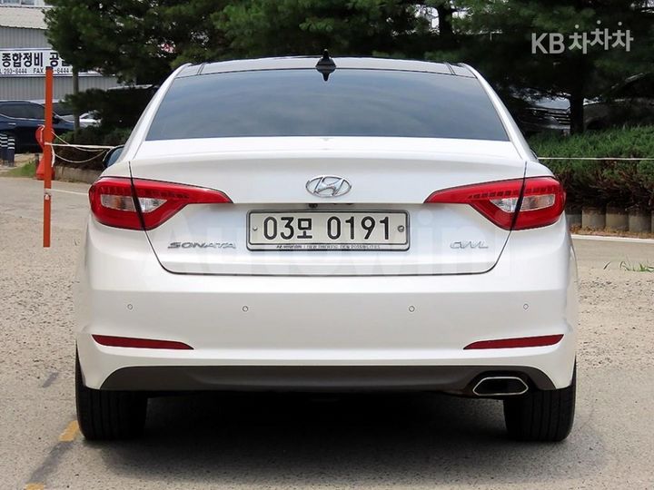 Hyundai Sonata 2017 KMHE241CBHA286136 — 4