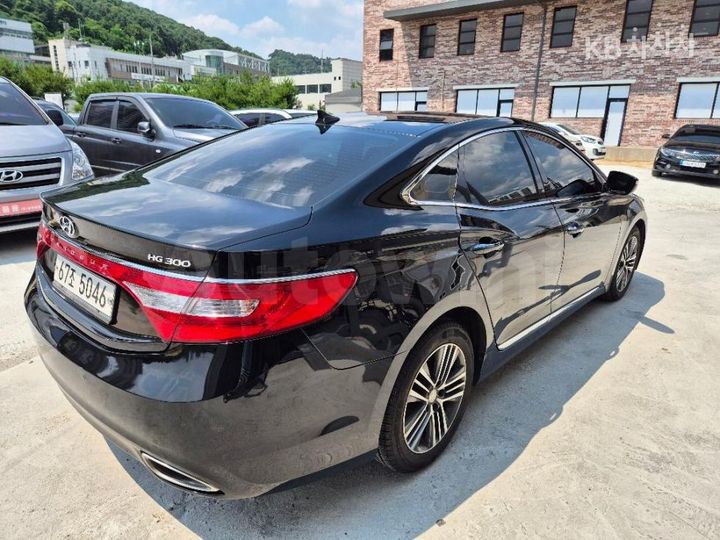Hyundai Grandeur 2013 KMHFF41CBDA265629 — 4
