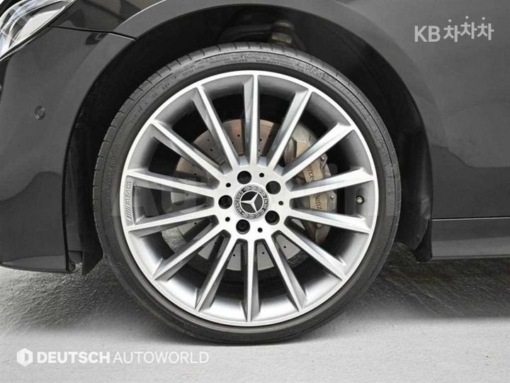 Mercedes Benz E Class 2020 — 5