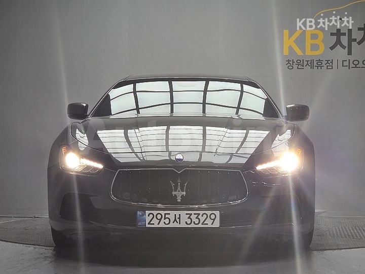 Maserati Ghibli