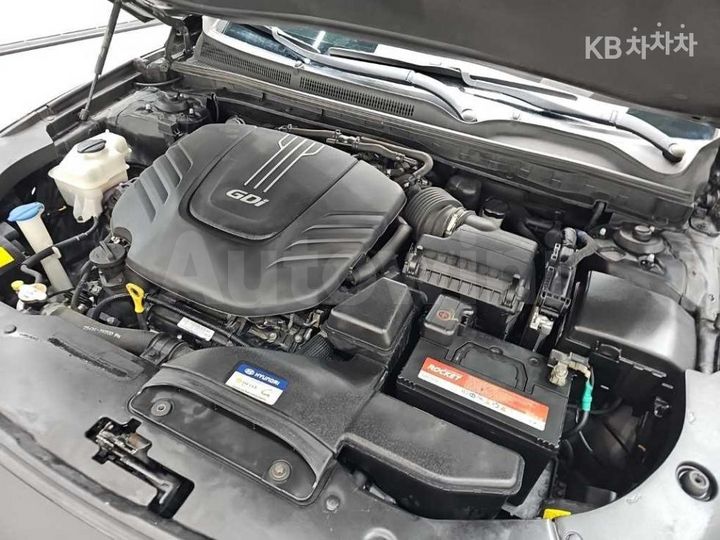Hyundai Aslan