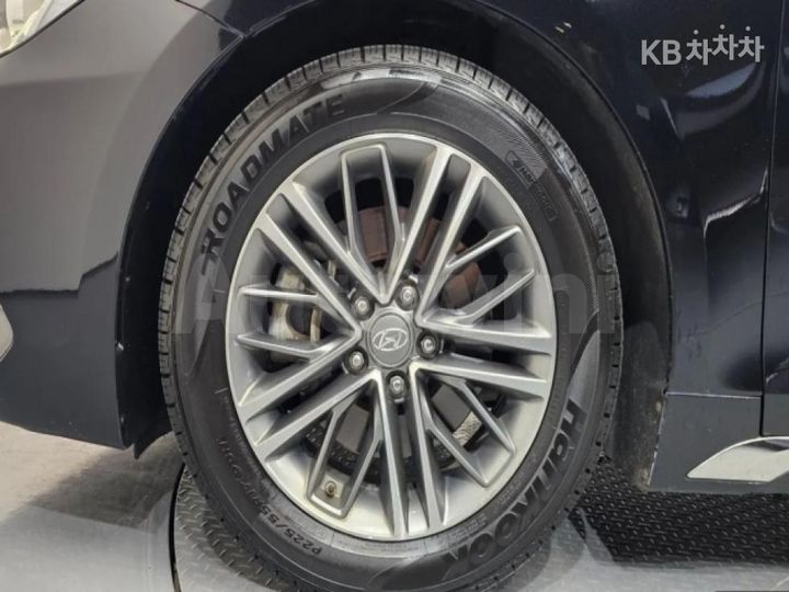 Hyundai Grandeur 2017 KMHF141CBHA006562 — 5