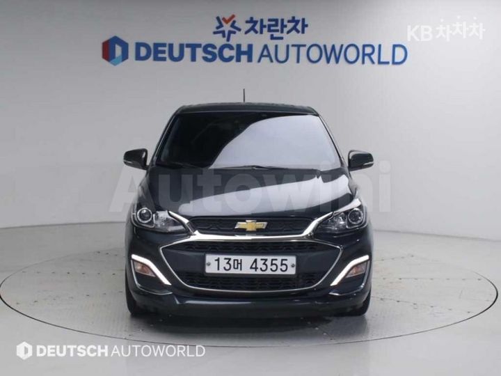 Chevrolet Spark 2019 KLYDC487DKC226815 — 3