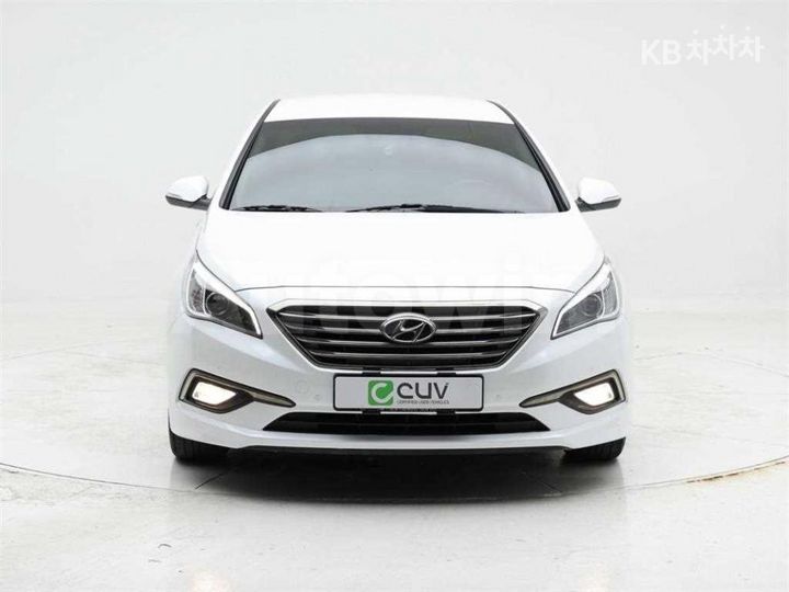 Hyundai Sonata 2017 KMHE241CBHA287635 — 2