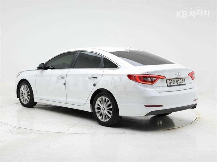 Hyundai Sonata 2017 KMHE241CBHA287635 — 4