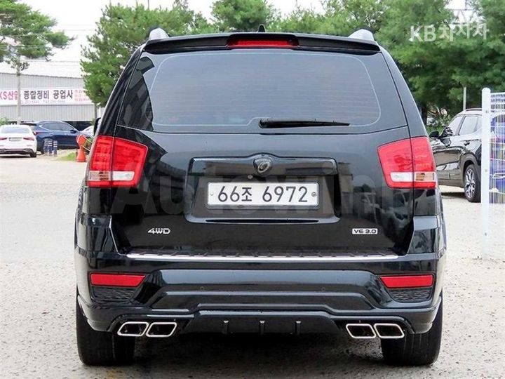 Kia Mohave 2017 KNAKN814DHA152574 — 4