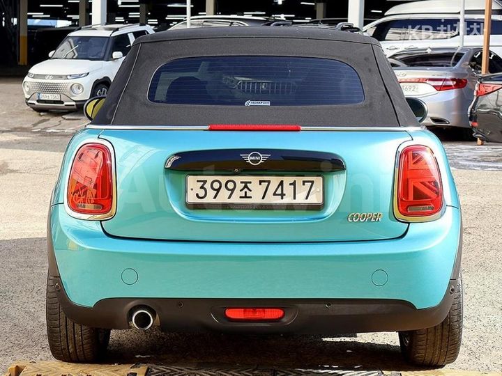 Mini New Convertible 2021 — 3
