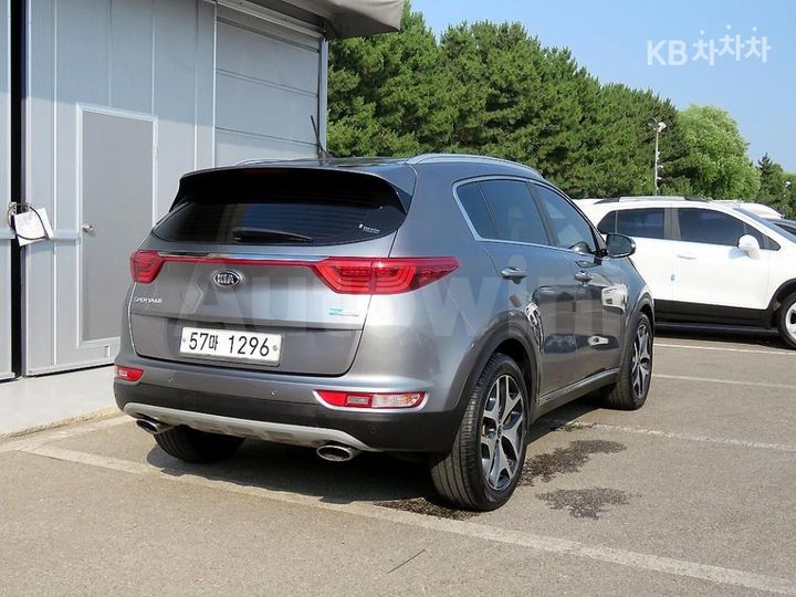 Kia Sportage 2018 KNAPR813BJK444066 — 4