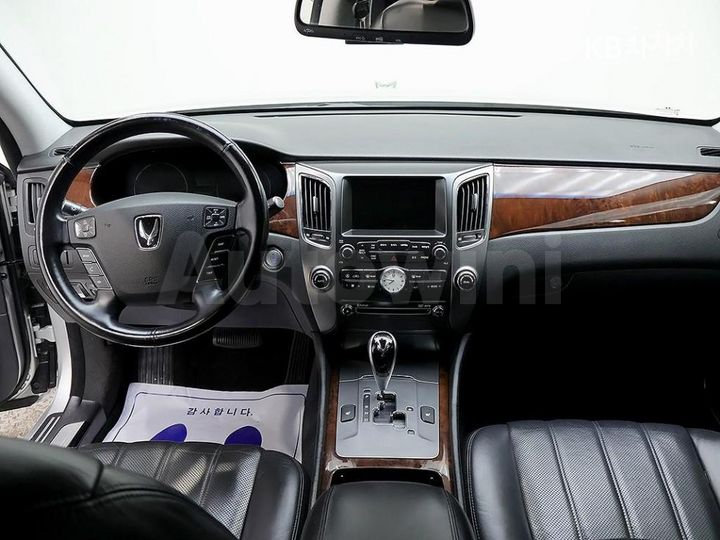 Hyundai Equus 2010 KMHGF41EBAU020443 — 5