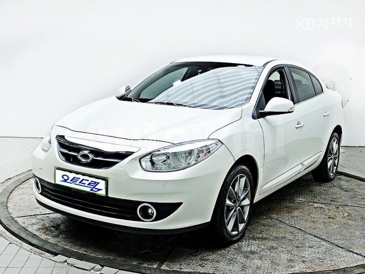Renault SM3 2012 KNMC4C2HMCP117694 — 2