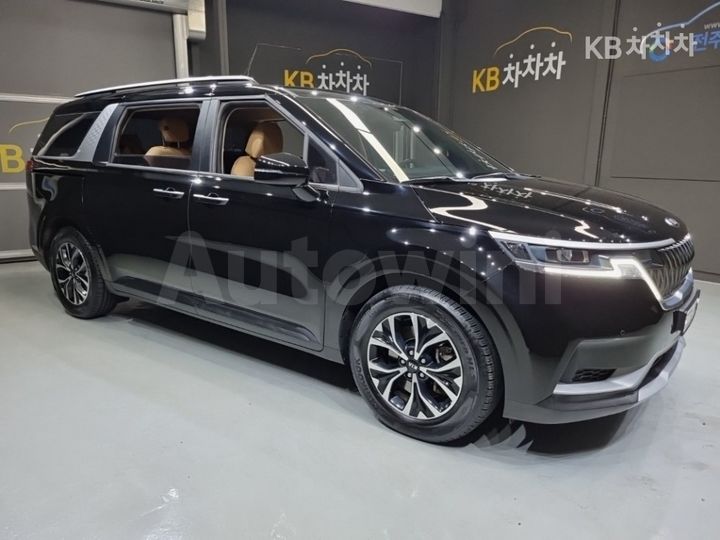 Kia Carnival 2021 KNANB81BBMS007453 — 5
