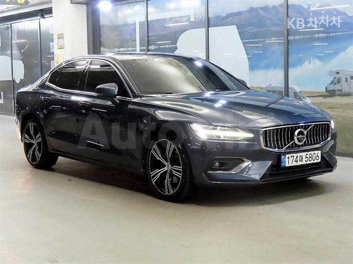 Volvo S60