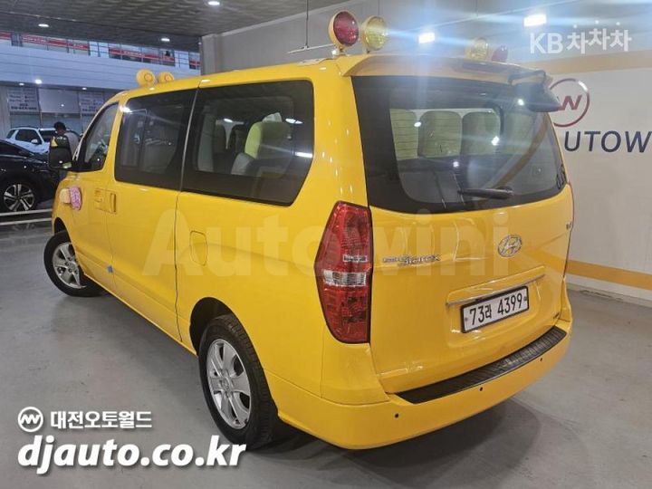 Hyundai Starex 2015 — 4