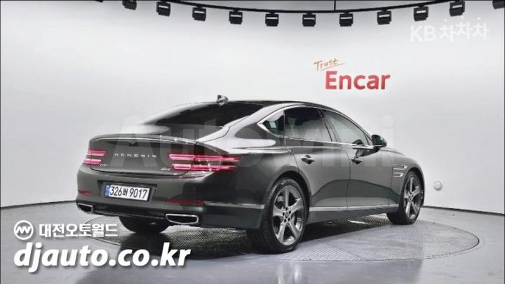 Genesis G80 2024 — 2