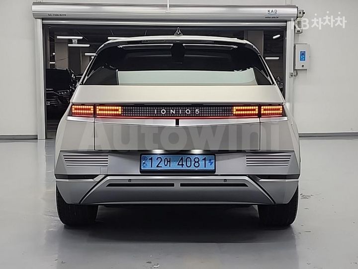 Hyundai Ioniq5 2024 — 3