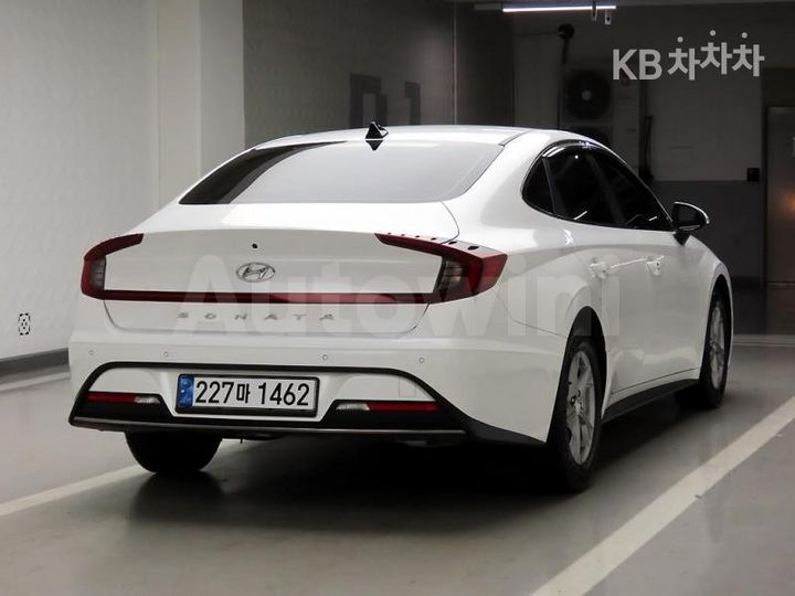 Hyundai Sonata 2022 — 4