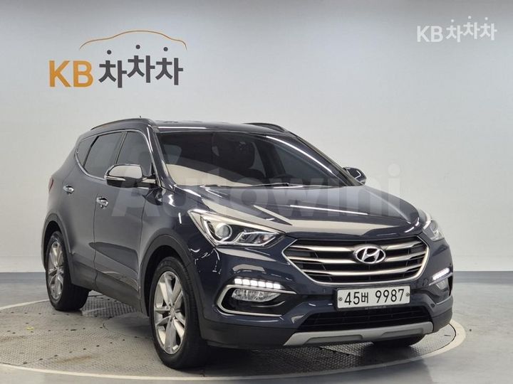 Hyundai SantaFe 2016 — 4