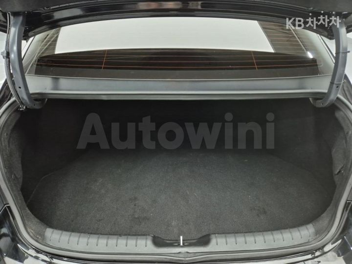 Hyundai Avante 2024 — 5