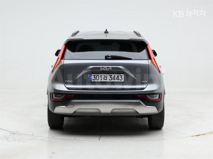 Kia Niro 2022 — 5