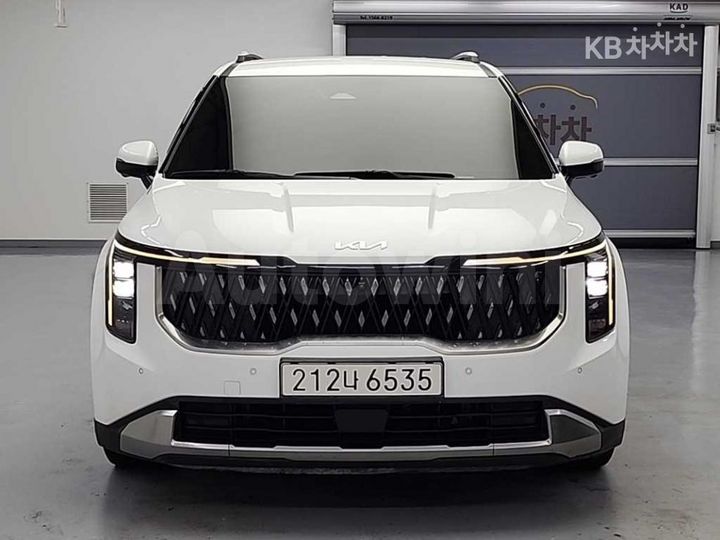 Kia Carnival 2024 — 2
