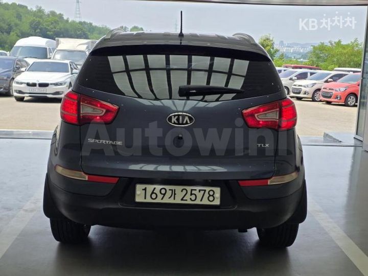 Kia Sportage 2011 — 3