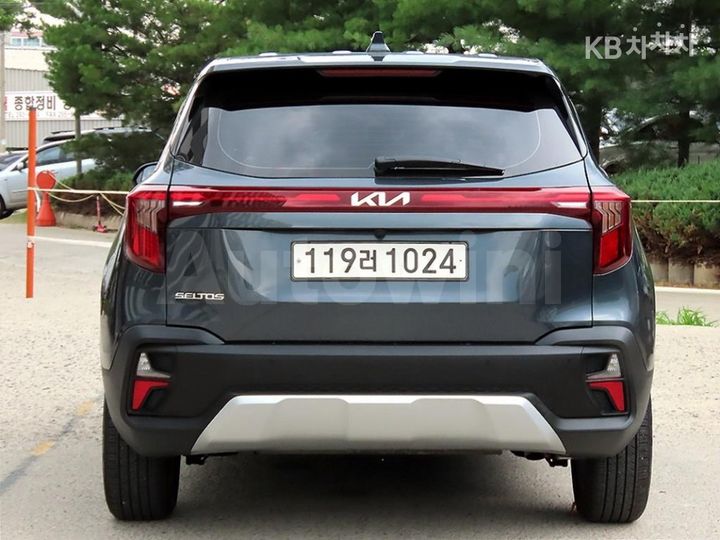 Kia Seltos 2024 — 4