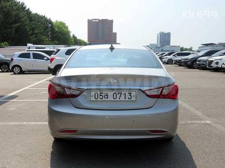 Hyundai Sonata 2013 KMHEC41LBDA482484 — 3