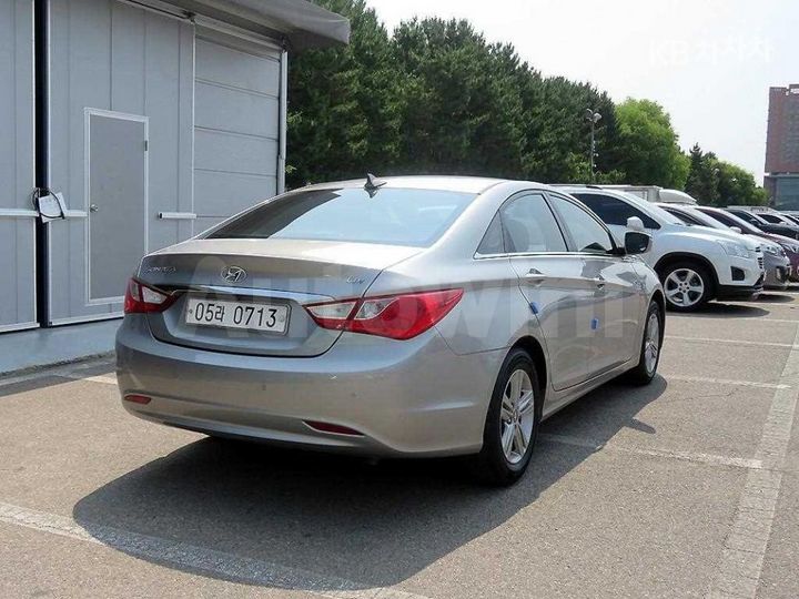 Hyundai Sonata 2013 KMHEC41LBDA482484 — 4