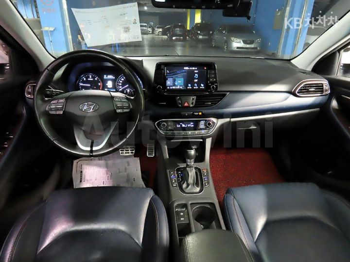 Hyundai i30 2017 — 5