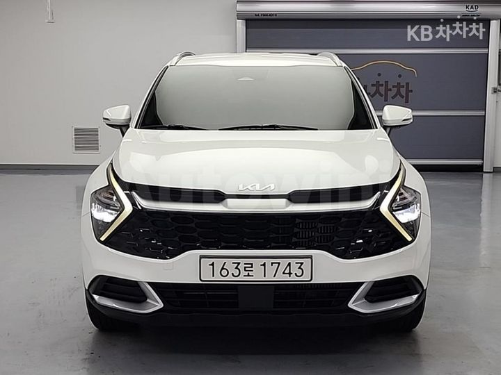 Kia Sportage 2022 KNAPU81BGNK056401 — 2