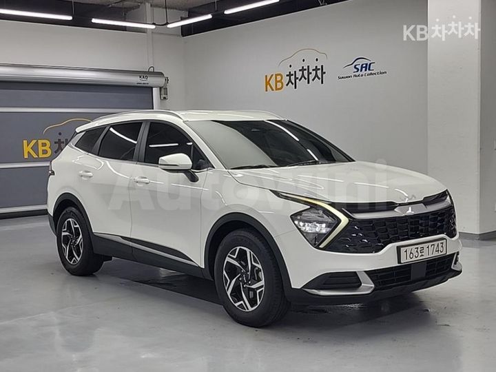 Kia Sportage 2022 KNAPU81BGNK056401 — 4