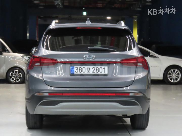 Hyundai SantaFe 2022 KMHS381HGNU447673 — 3