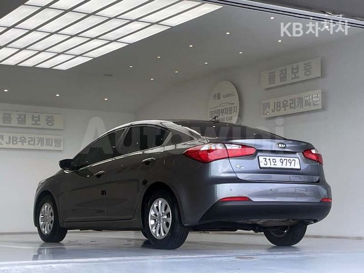 Kia K3 2015 KNAFK412BFA884995 — 4