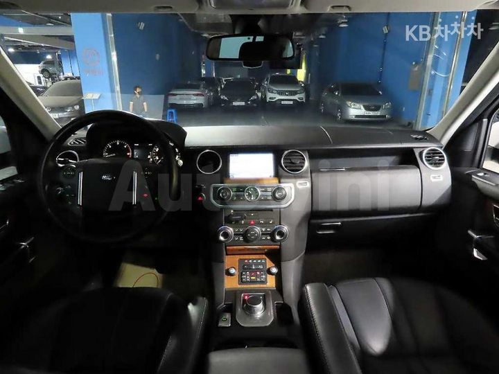 Land Rover Discovery 2013 — 5