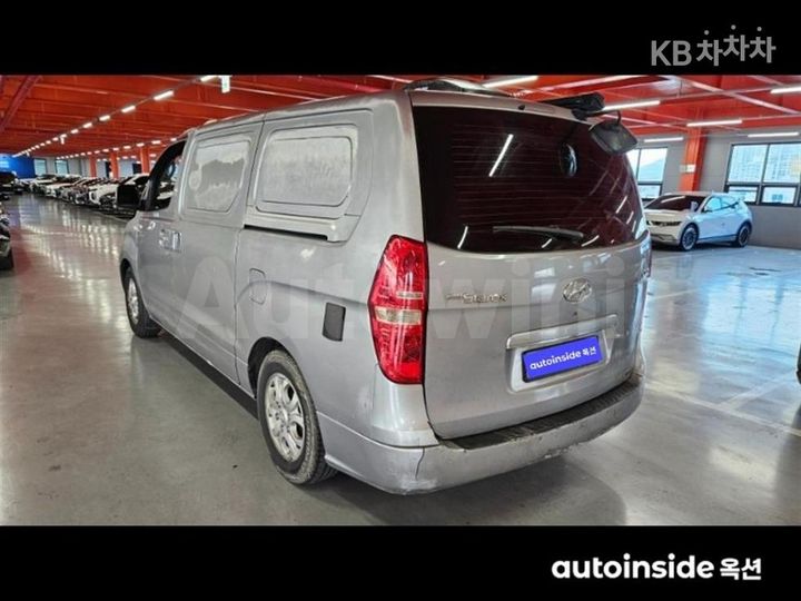 Hyundai Starex 2012 — 5