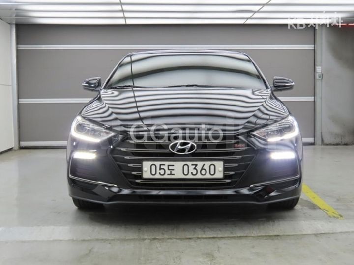 Hyundai Avante 2016 KMHD841DBGU026793 — 2