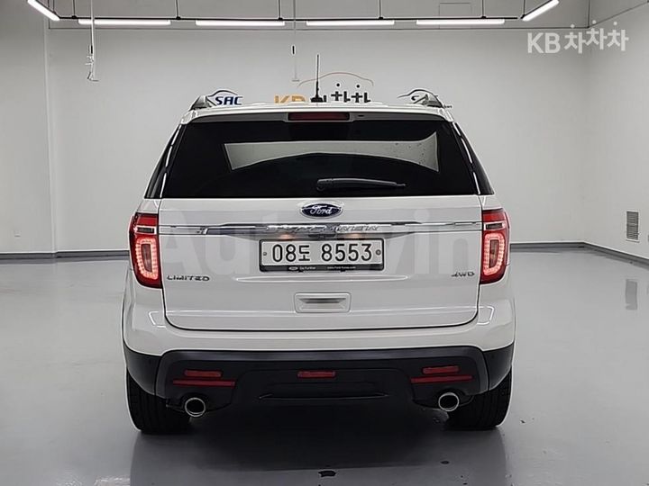 Ford Explorer 2015 1FM5K8F87FGB05142 — 3