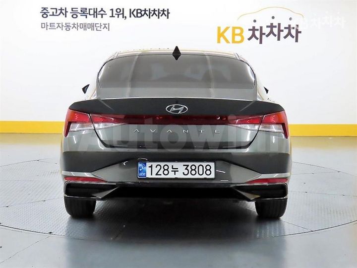 Hyundai Avante 2023 KMHLM41EEPU373540 — 3
