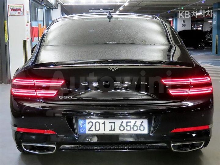 Genesis G80 2023 — 5