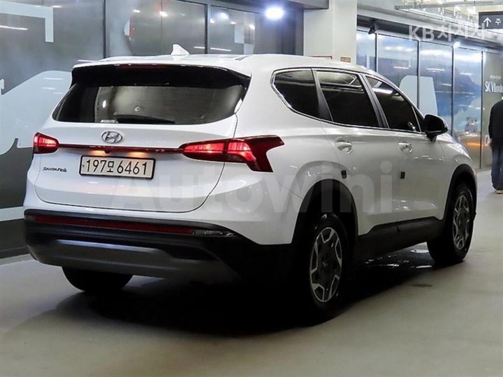 Hyundai SantaFe 2023 — 4
