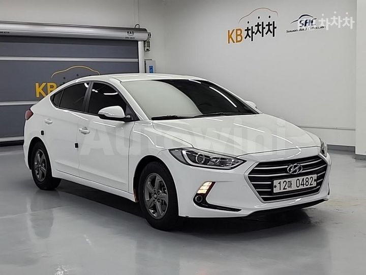 Hyundai Avante 2016 KMHD741DBGU021112 — 4
