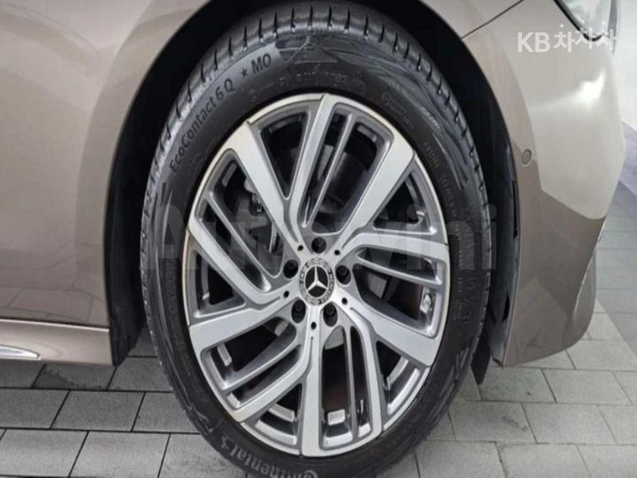 Mercedes-Benz E Class 2025 W1KLF0FB7SA168404 — 5