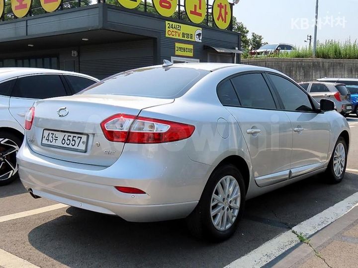 Renault SM3 2014 KNMC4C2HMEP152491 — 3