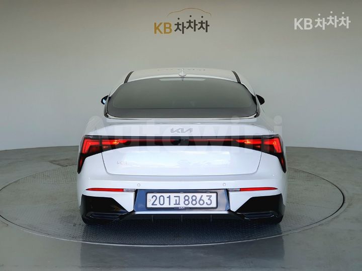 Kia K5 2024 KNAG2412BRA255243 — 2