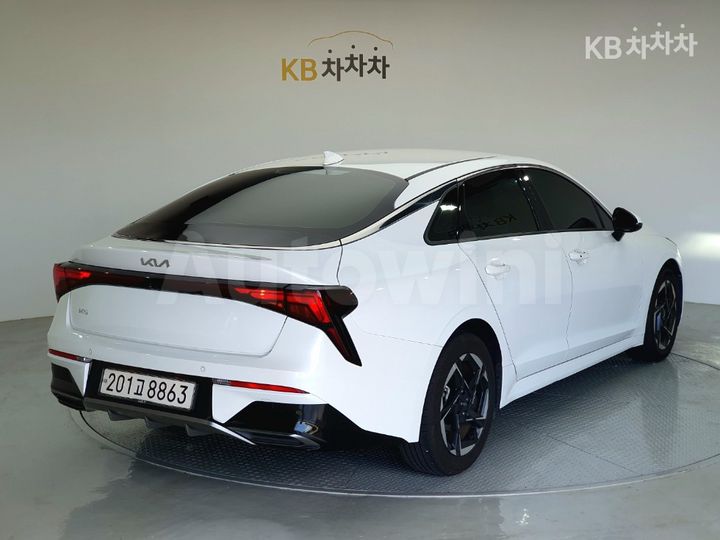 Kia K5 2024 KNAG2412BRA255243 — 4